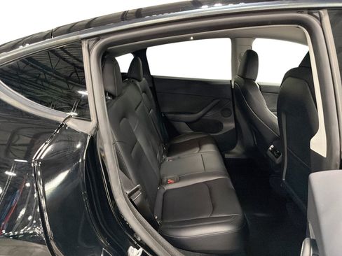 Certified 2023 Tesla Model Y Performance AWD/4WD image 11