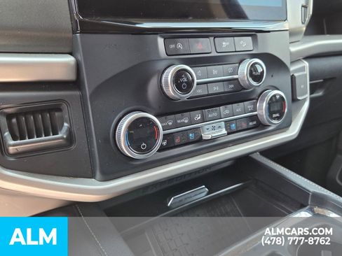 Used 2024 Ford Expedition Max XLT AWD/4WD image 18