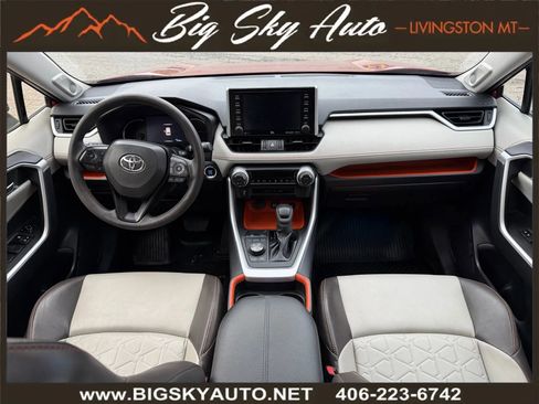 Used 2019 Toyota RAV4 Adventure image 14