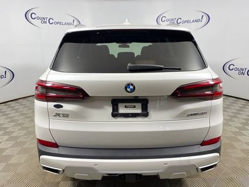 Used 2023 BMW X5 xDrive40i w/ Premium Package AWD/4WD image 5