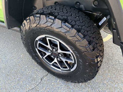 New 2025 Jeep Wrangler Unlimited Rubicon w/ Steel Bumper Group AWD/4WD image 23