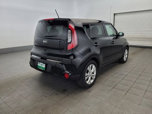 Used 2016 Kia Soul + FWD image 9