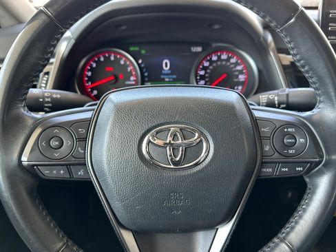 Used 2023 Toyota Camry XSE image 22