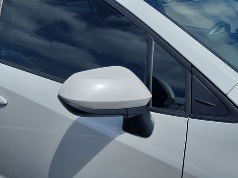 Used 2023 Toyota Corolla LE image 9