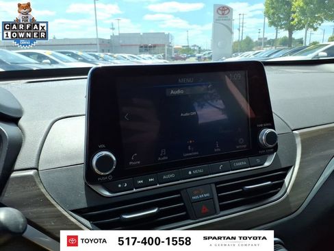 Used 2024 Nissan Altima 2.5 SV FWD image 20