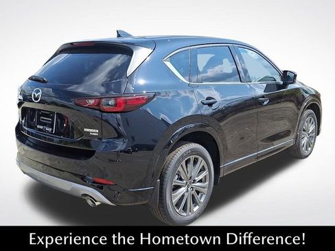 New 2025 MAZDA CX-5 Signature image 4