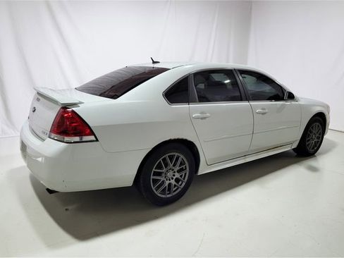Used 2012 Chevrolet Impala LT w/ LT Sunroof Package image 18