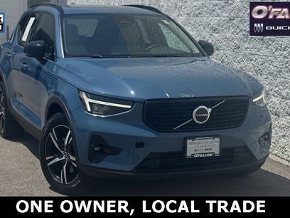Used 2023 Volvo XC40 B5 Plus w/ Protection Package Premier
