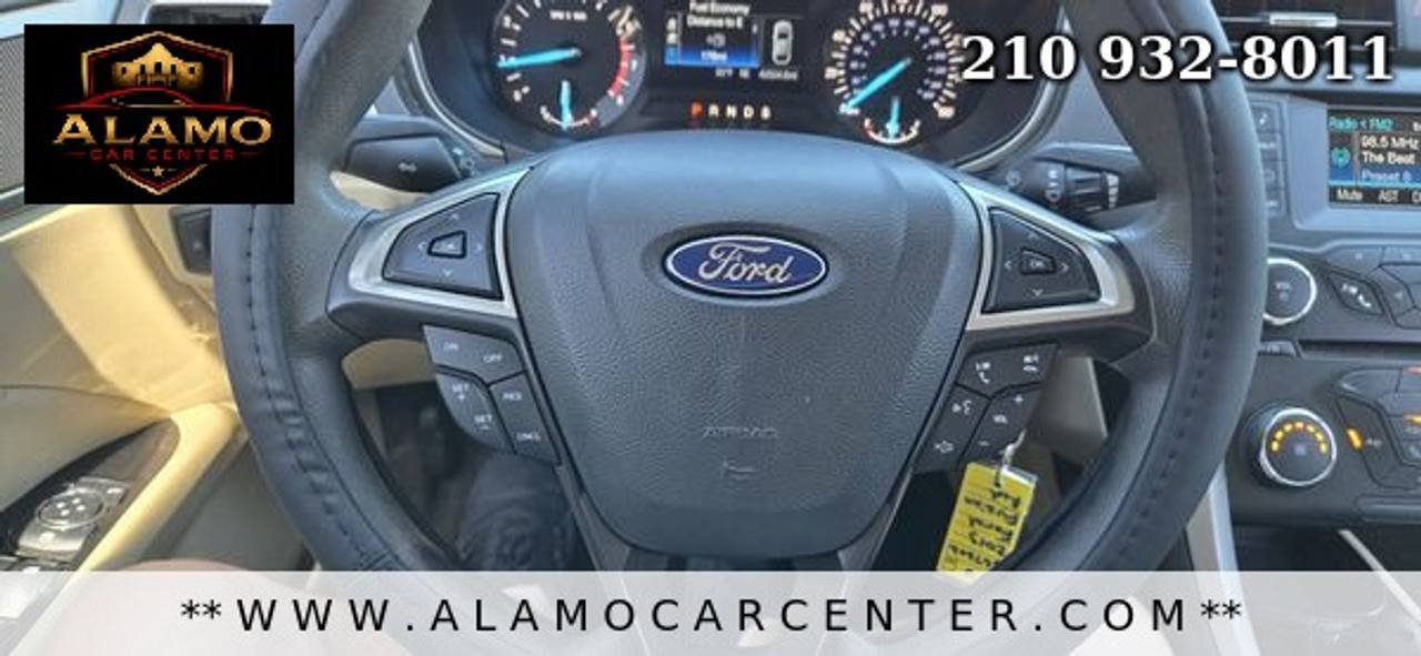 Used 2013 Ford Fusion SE FWD image 36