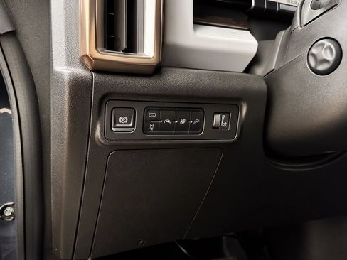 Used 2025 GMC Hummer EV 3X AWD/4WD image 16