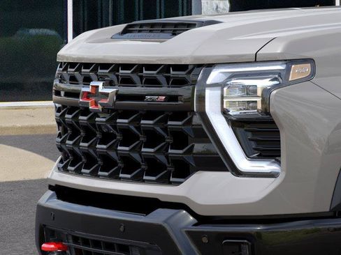New 2026 Chevrolet Silverado 2500 ZR2 w/ LPO, Dark Essentials Package AWD/4WD image 13