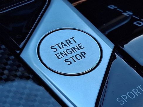 New 2026 BMW X7 M60i image 15