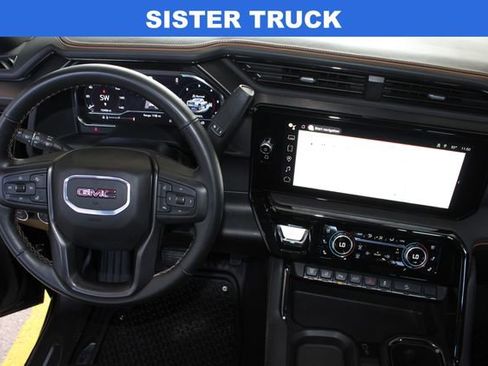 Used 2025 GMC Sierra 2500 AT4 w/ AT4 Premium Plus Package image 27