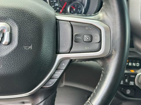 Used 2022 RAM 1500 Big Horn AWD/4WD image 14