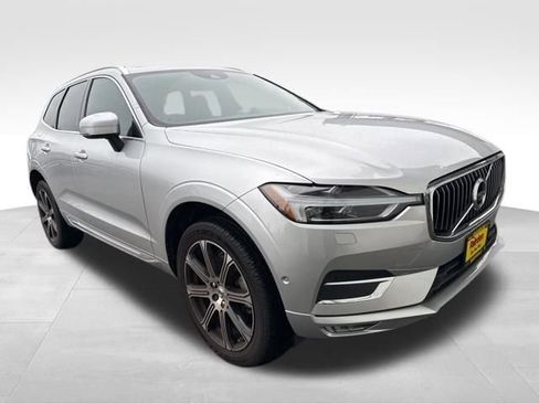 Used 2018 Volvo XC60 T6 Inscription w/ Luxury Seat Package image 1