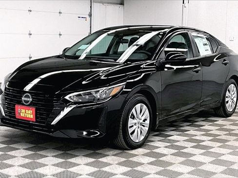 New 2025 Nissan Sentra S image 2