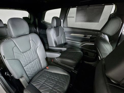 New 2025 Kia Telluride EX X-Line image 32