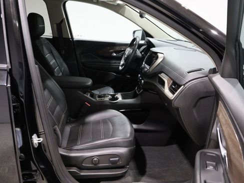 Used 2022 GMC Terrain Denali w/ Black Diamond Edition image 23