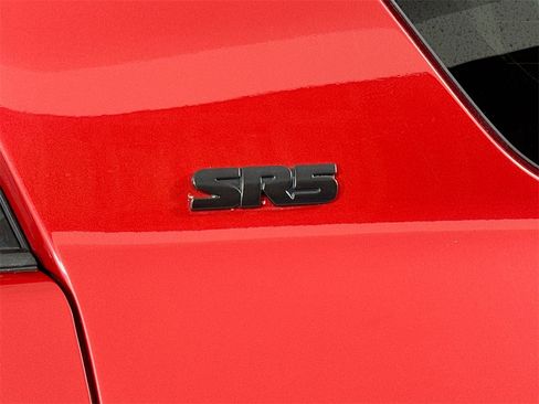 Used 2020 Toyota 4Runner SR5 image 10