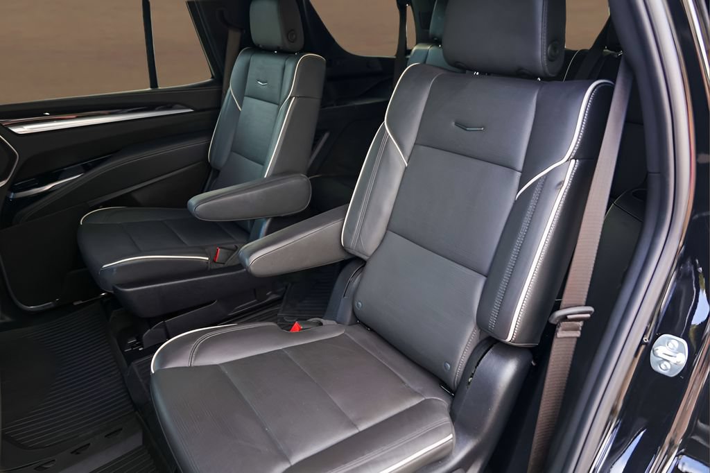 Certified 2025 Cadillac Escalade Sport w/ LPO, ONYX Package RWD image 23