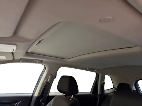 Used 2024 Honda CR-V EX image 12