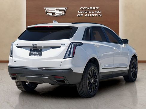 New 2026 Cadillac XT5 Sportv w/ LPO, Onyx Lite Package image 7
