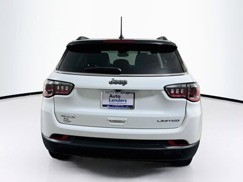 Used 2022 Jeep Compass Limited w/ Sun and Sound Group AWD/4WD image 6