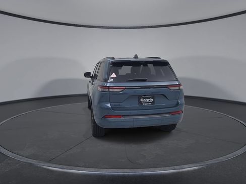 New 2026 Jeep Grand Cherokee Limited AWD/4WD image 12