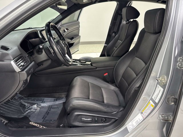 Used 2019 Honda Accord Sport image 14