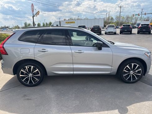 Certified 2025 Volvo XC60 B5 Plus AWD/4WD image 6