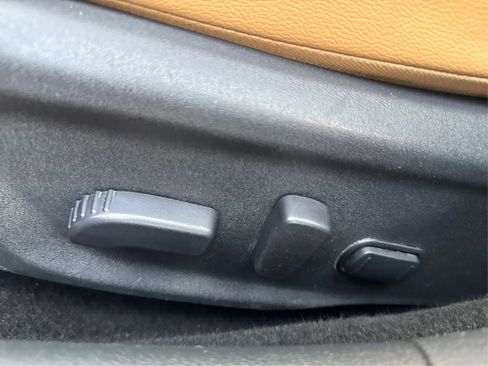 Used 2020 Nissan Sentra SV w/ SV Premium Package image 22