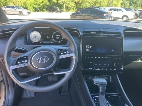 Used 2024 Hyundai Santa Cruz SEL w/ Activity Package FWD image 11