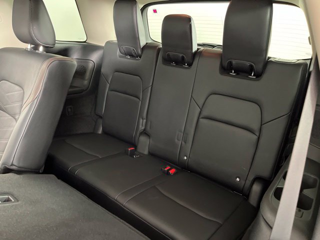 Used 2023 Nissan Pathfinder Platinum w/ Cargo Package AWD/4WD image 49