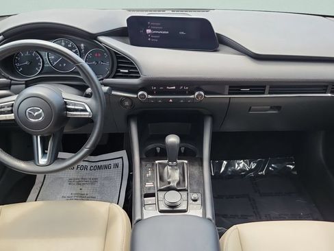 Used 2023 MAZDA MAZDA3 s FWD image 11