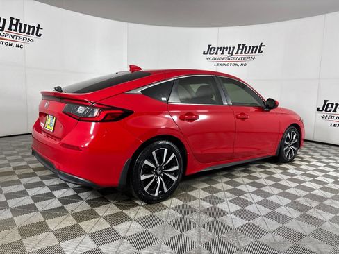 Used 2022 Honda Civic EX-L image 4
