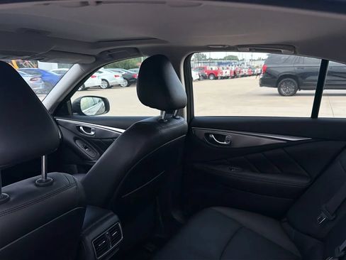 Used 2016 INFINITI Q50 3.0t Premium w/ 3.0T Premium Plus Package AWD/4WD image 39