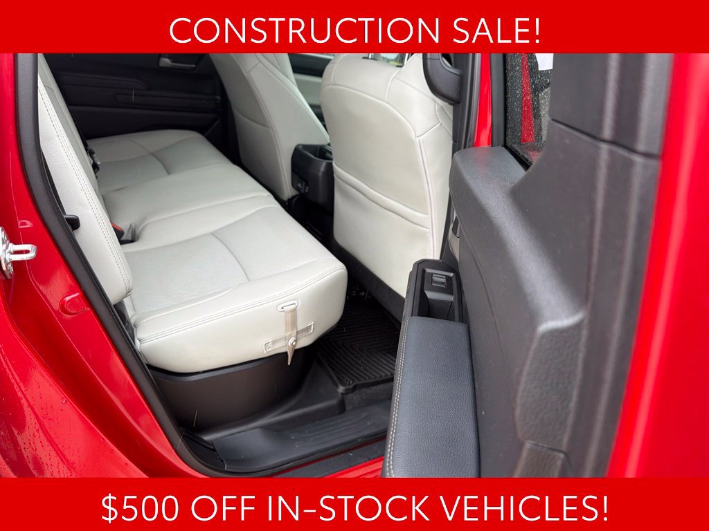 Used 2025 Toyota Tacoma Limited AWD/4WD image 22