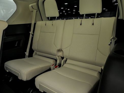 Used 2023 Lexus GX 460 Premium w/ Premium Package AWD/4WD image 24