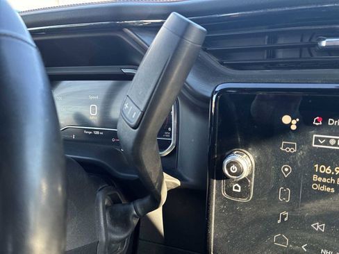 Certified 2024 GMC Sierra 2500 AT4 w/ Technology Package image 15