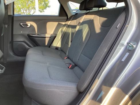 Used 2025 Kia K4 FWD image 13