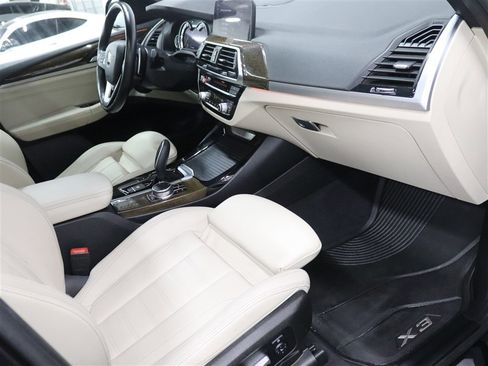 Used 2018 BMW X3 xDrive30i image 32