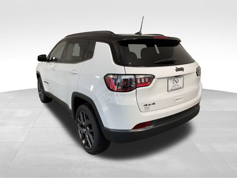 Used 2026 Jeep Compass Limited AWD/4WD image 7
