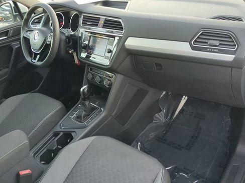 Certified 2021 Volkswagen Tiguan S image 10