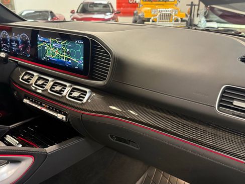 Used 2024 Mercedes-Benz GLS 63 AMG 4MATIC image 68