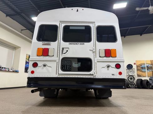 Used 2019 Chevrolet Express 3500 w/ School Bus Package image 22