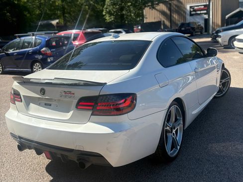 Used 2013 BMW 335i xDrive Coupe AWD/4WD image 5