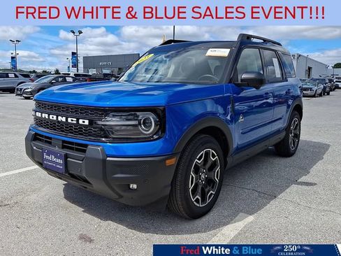 Used 2025 Ford Bronco Sport Outer Banks w/ Outer Banks Tech Package+ AWD/4WD image 4