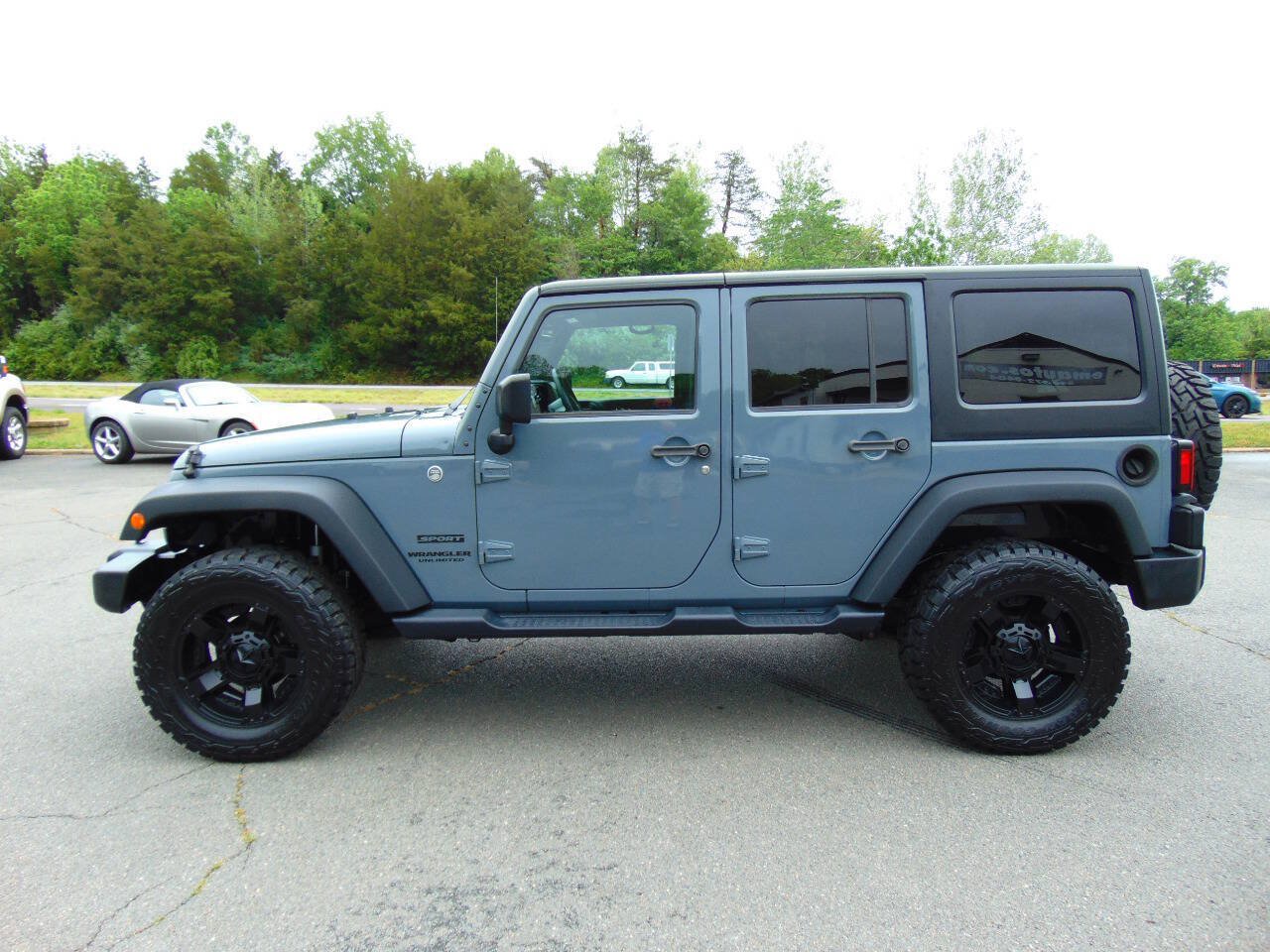 Used 2015 Jeep Wrangler Unlimited Sport w/ Quick Order Package 24S AWD/4WD image 25