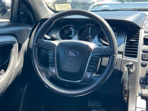 Used 2012 Ford Taurus SEL FWD image 16