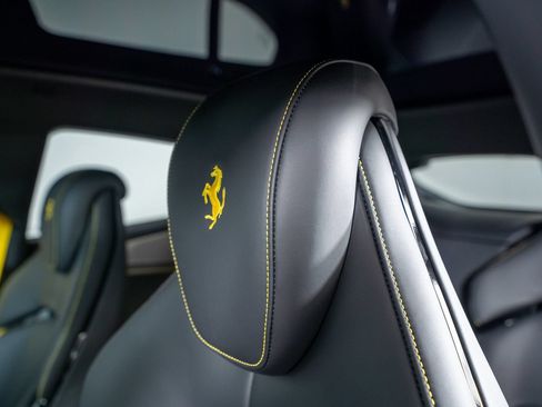 Certified 2025 Ferrari Purosangue AWD/4WD image 23